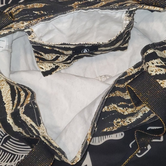 Volcom womans tote beach bag - Picture 8 of 8